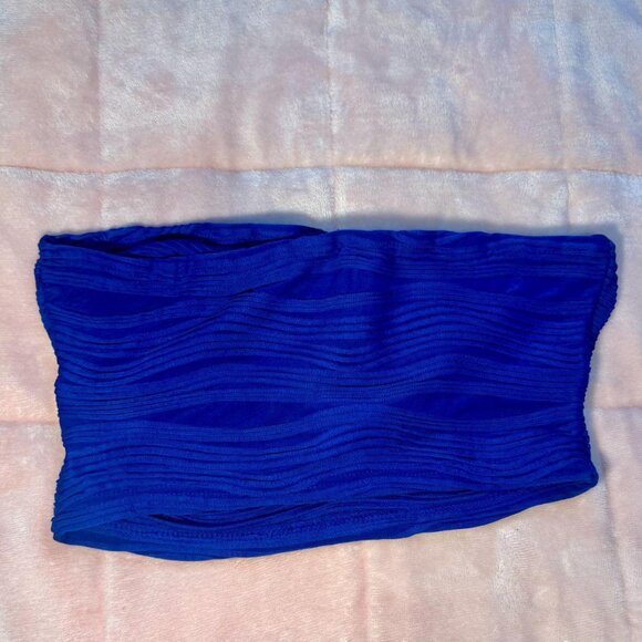 SHEIN Drawstring Front Cut Out Tube Top - Picture 2 of 3